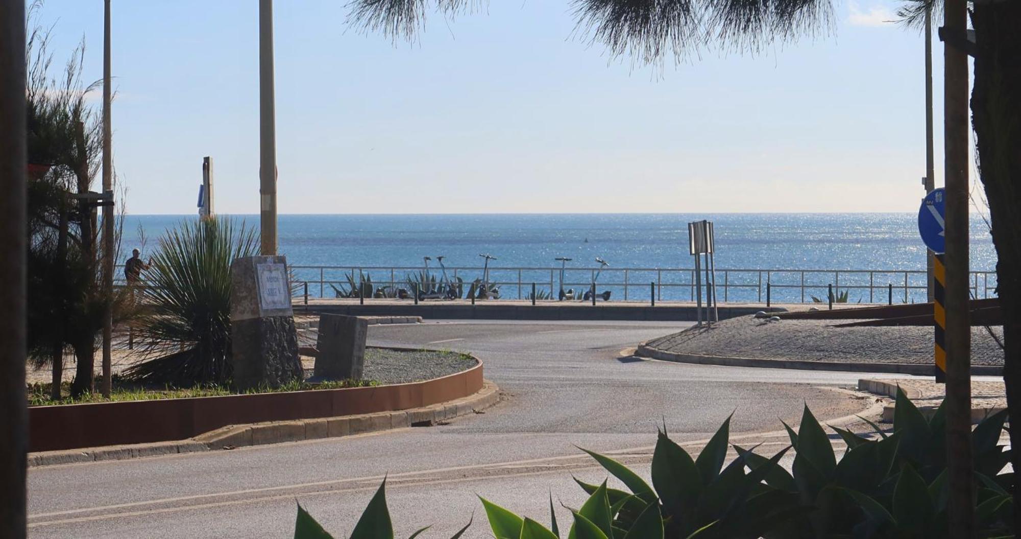 Art 4 You Carcavelos Suites Eksteriør bilde